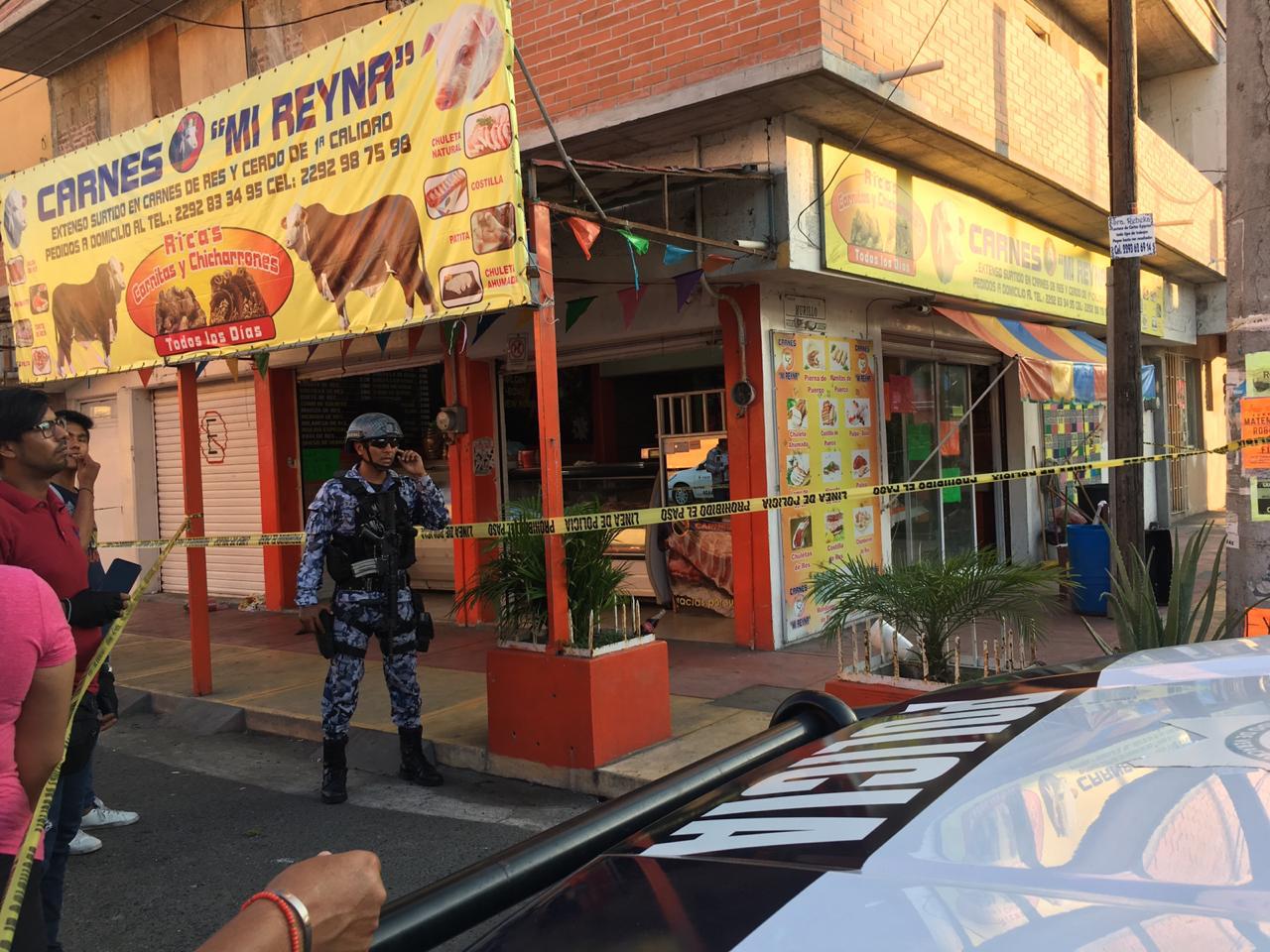 Asaltan carnicería en Veracruz,  matan a un empleado e hieren a otro
