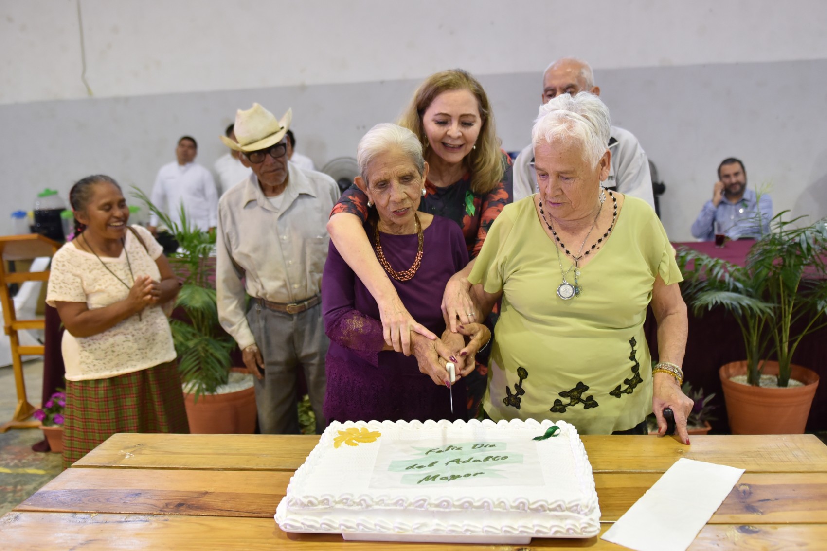 Conmemora el DIF Municipal  Día del Adulto Mayor