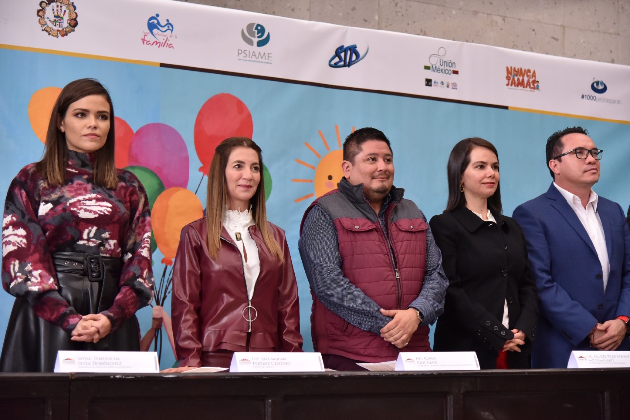 Realizan en el Congreso del Estado el 1er Simposio La infancia es primero