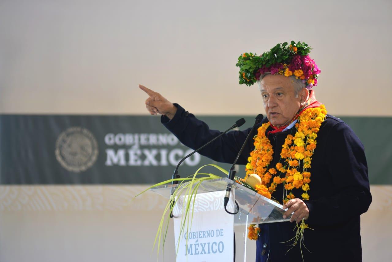 Amlo: «normal en un proceso de cambio», la crítica de Toledo a la 4T