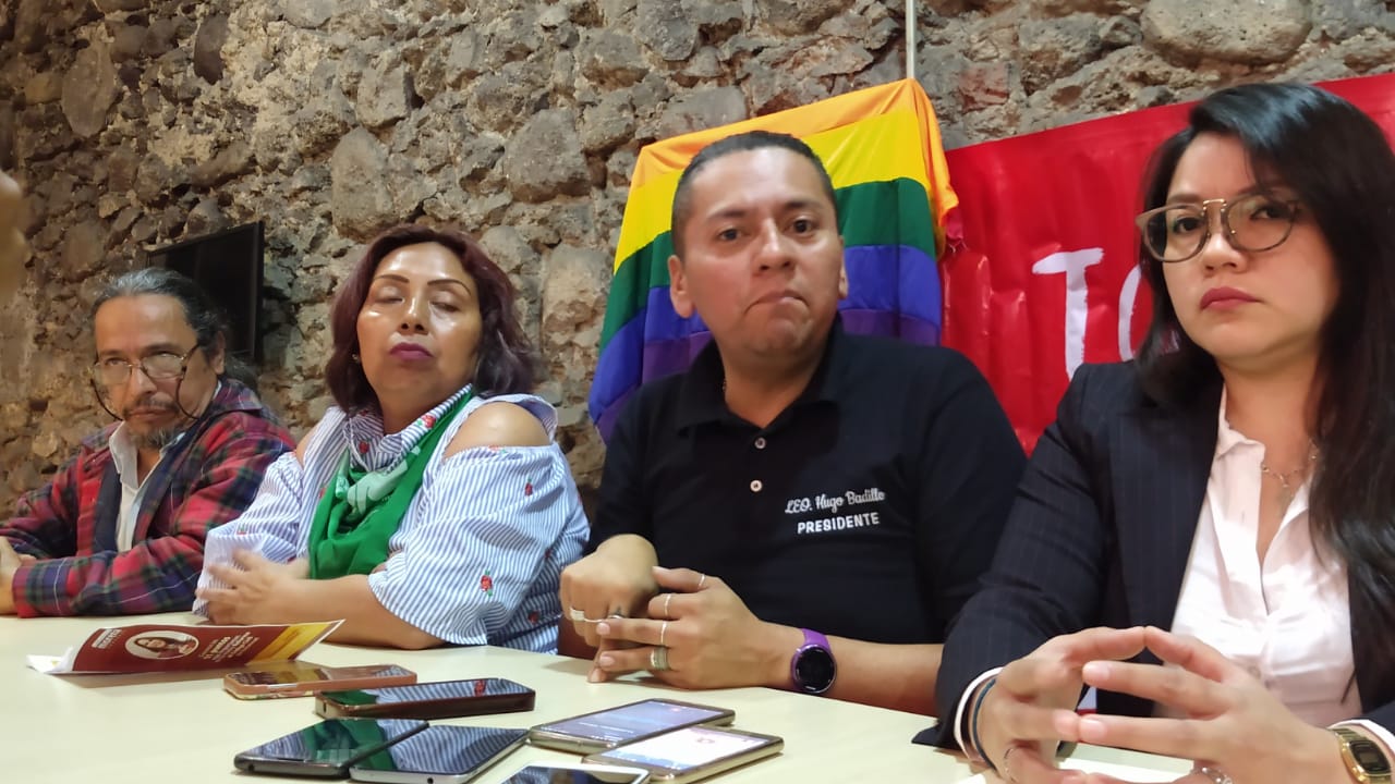 Diócesis envió a grupo de choque a  reventar foro de reformas al Código Civil: Activistas