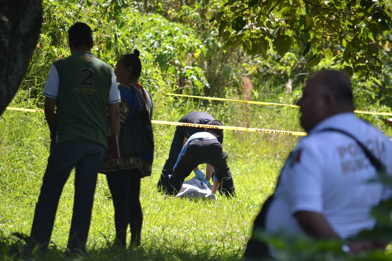Ejecutan a mujer en Omealca
