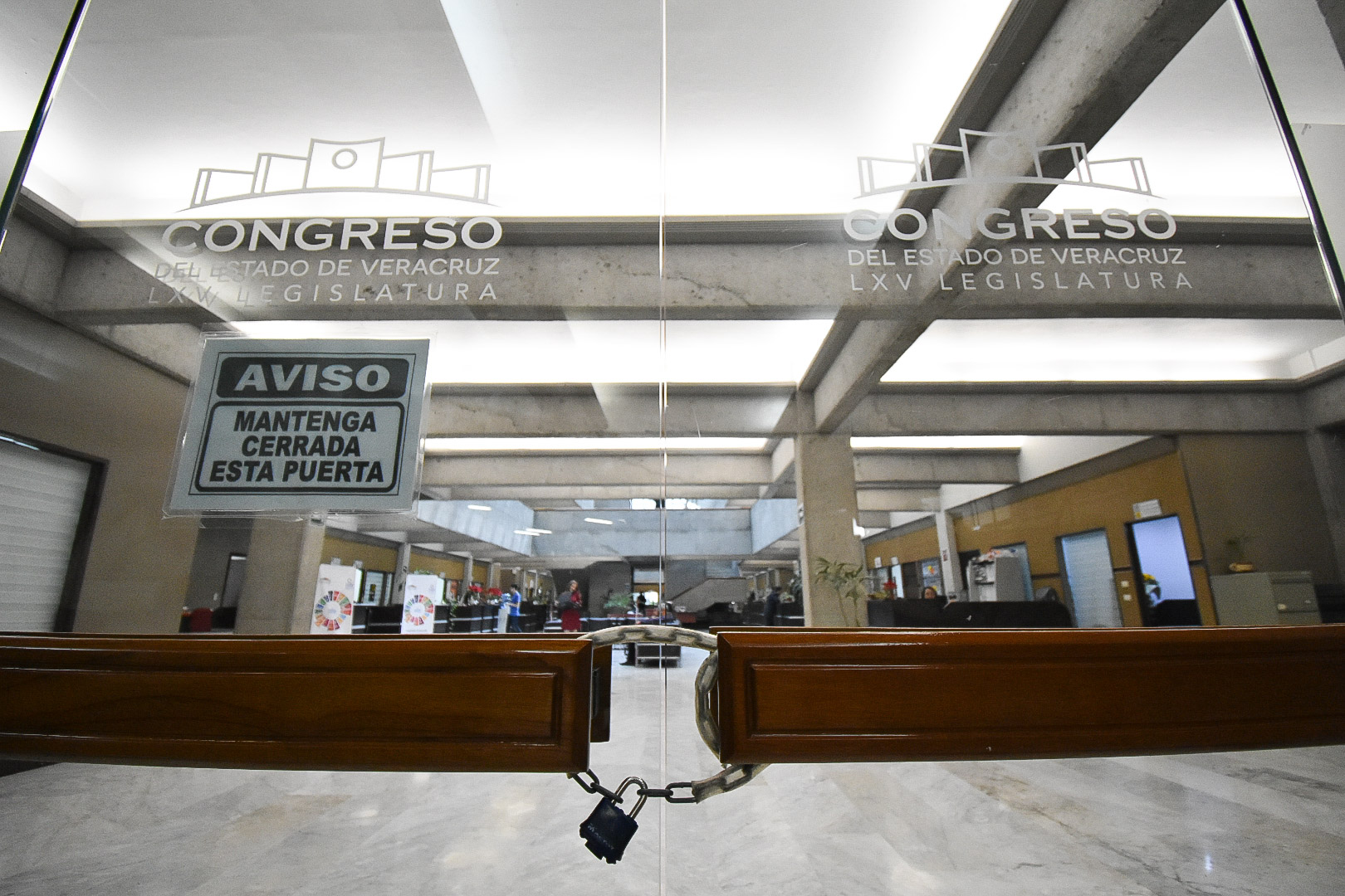 Refuerzan medidas de seguridad en  Congreso por foro de reforma al Código Civil