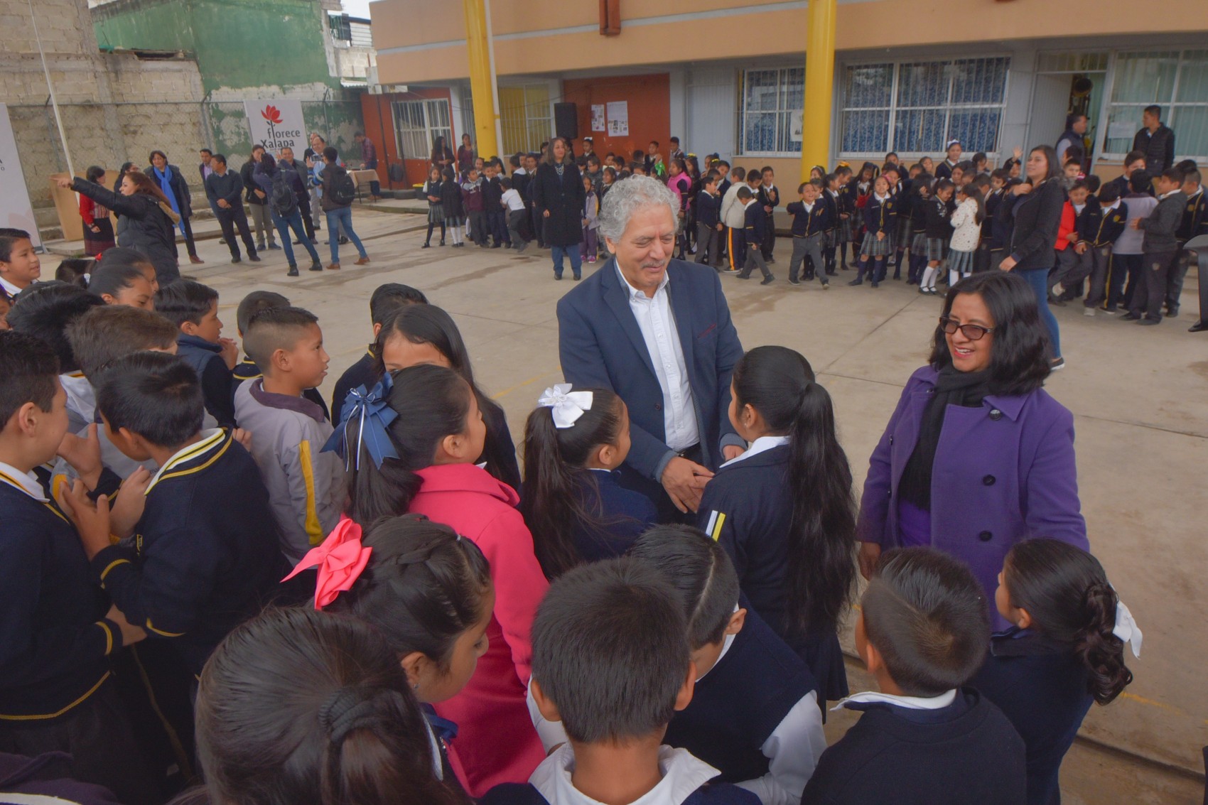 La obra pública beneficia a  quien más lo necesita