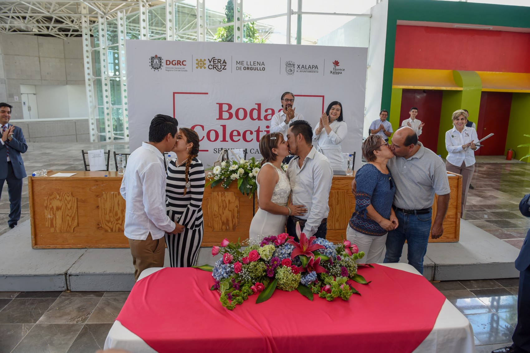 Bodas colectivas, en el marco  del Día de las Madres