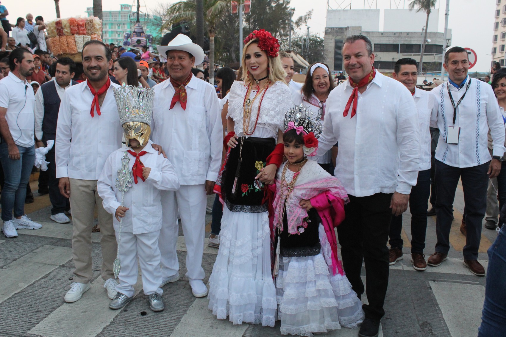 El Pollo Pérez Fraga continuará  al frente del comité de carnaval