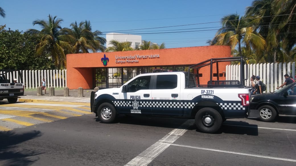 Estudiante con armas de juguete provoca movilización policiaca en Veracruz
