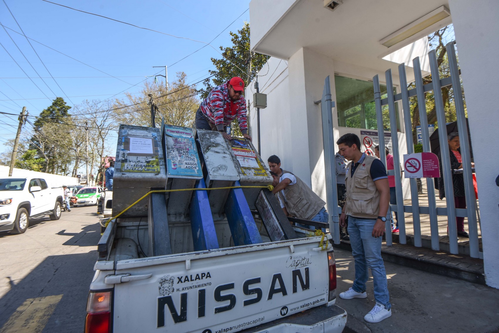 Retiran a comerciantes informales  de la zona del Cecan