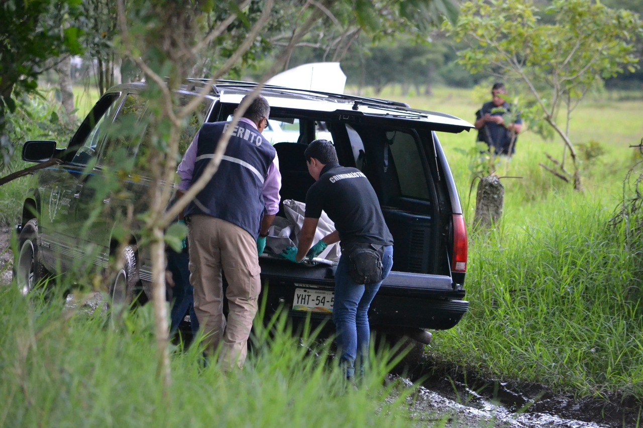 Localizan cadáver de mujer en  el fondo de un barranco en La Perla