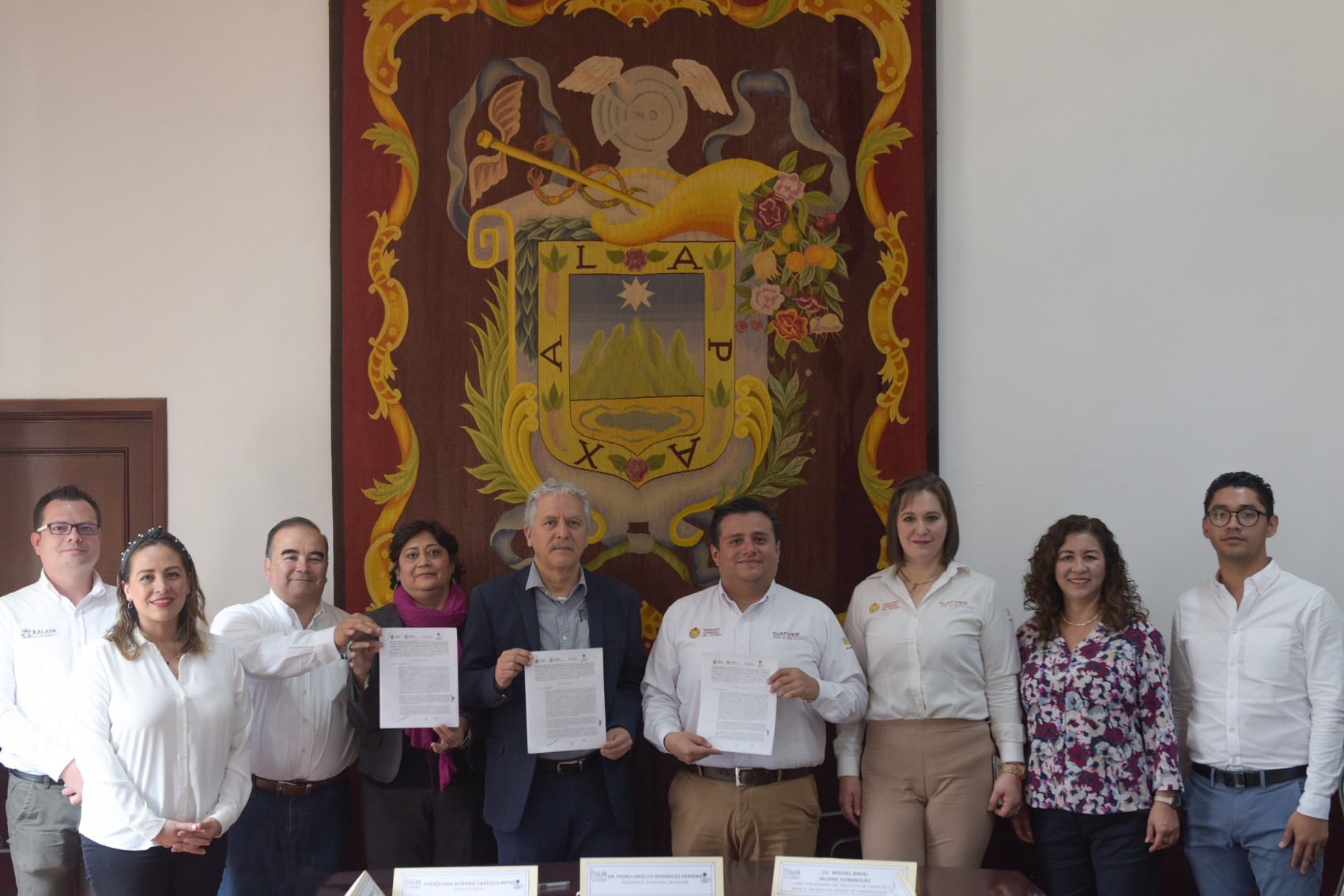 Firman Ayuntamiento e Icatver Convenio de Colaboración