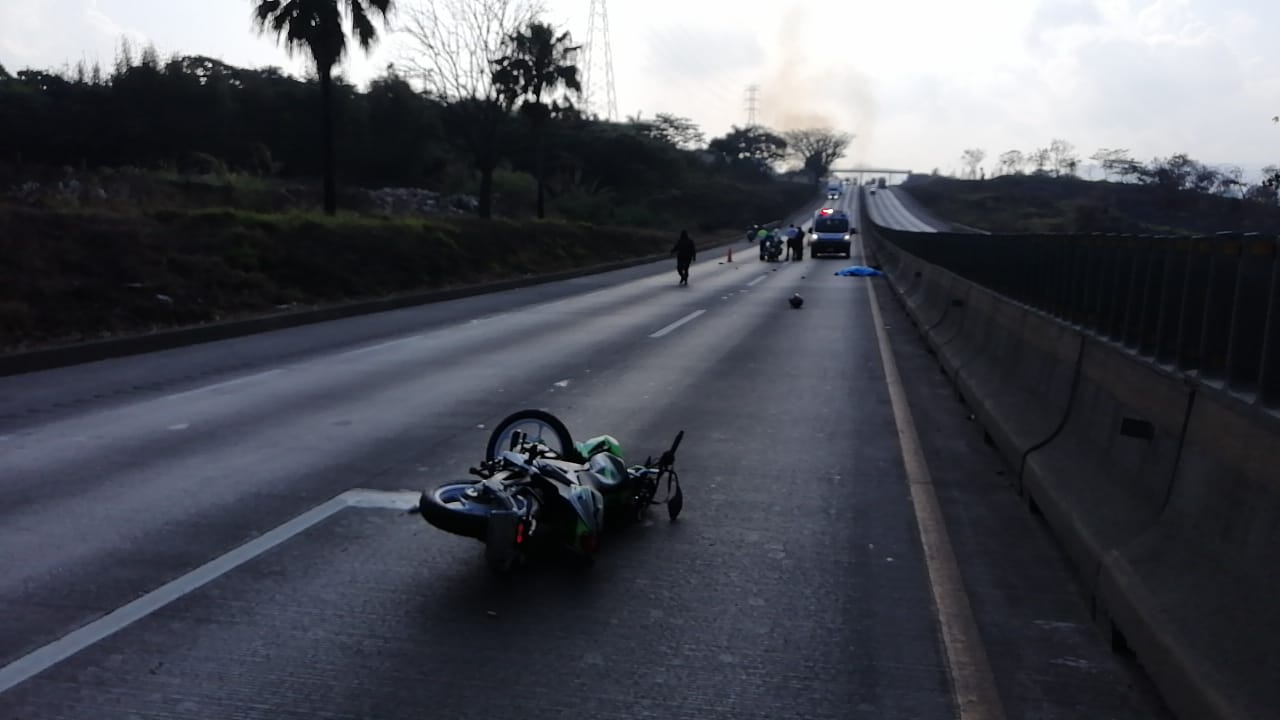 Motociclista muere en la autopista Córdoba-Veracruz