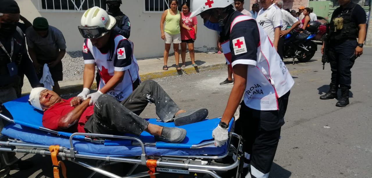 Se electrocuta al hacer reparaciones a su vivienda
