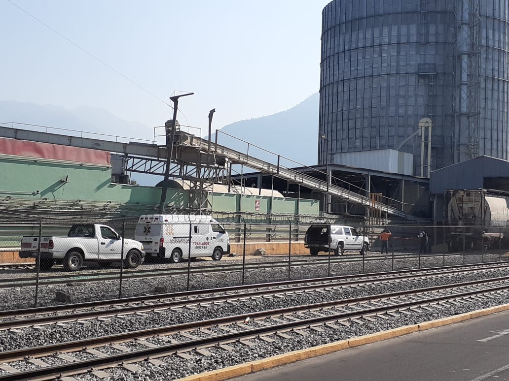 Obrero muere al caer 20 metros  en empresa arrocera de Orizaba