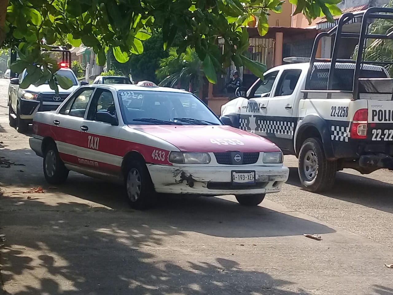 Balean a taxista tras resistirse  a asalto en Cosoleacaque