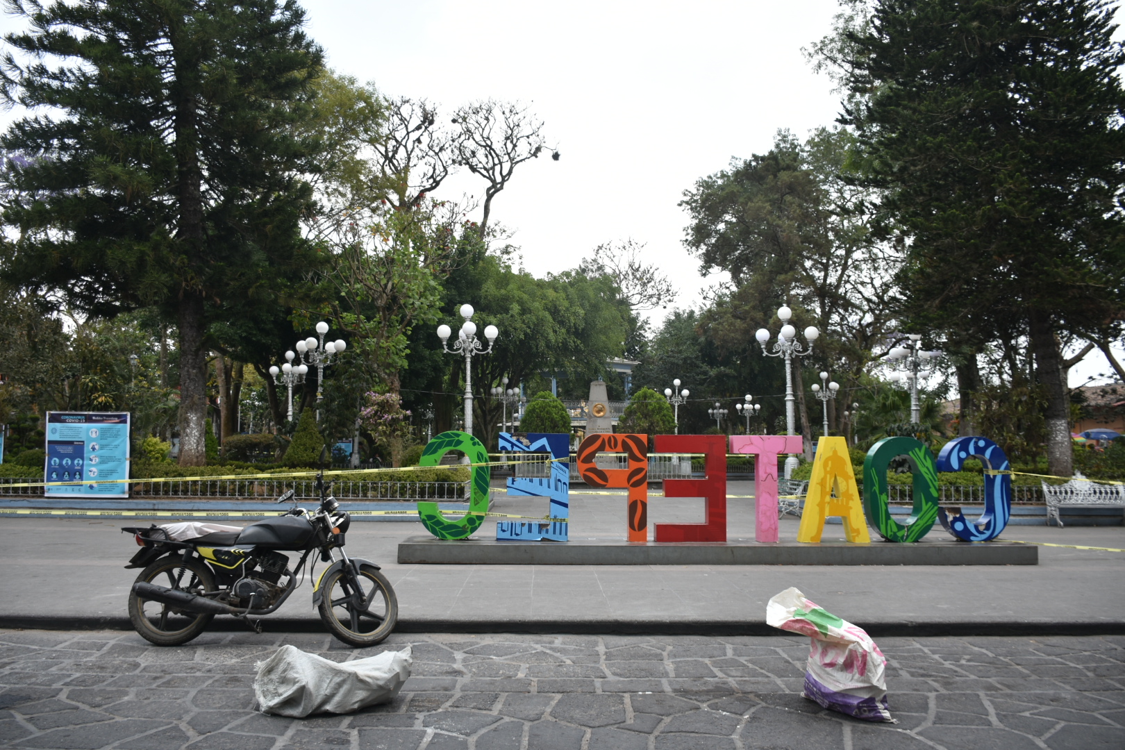 Coatepec cierra el acceso a  todos los parques del municipio
