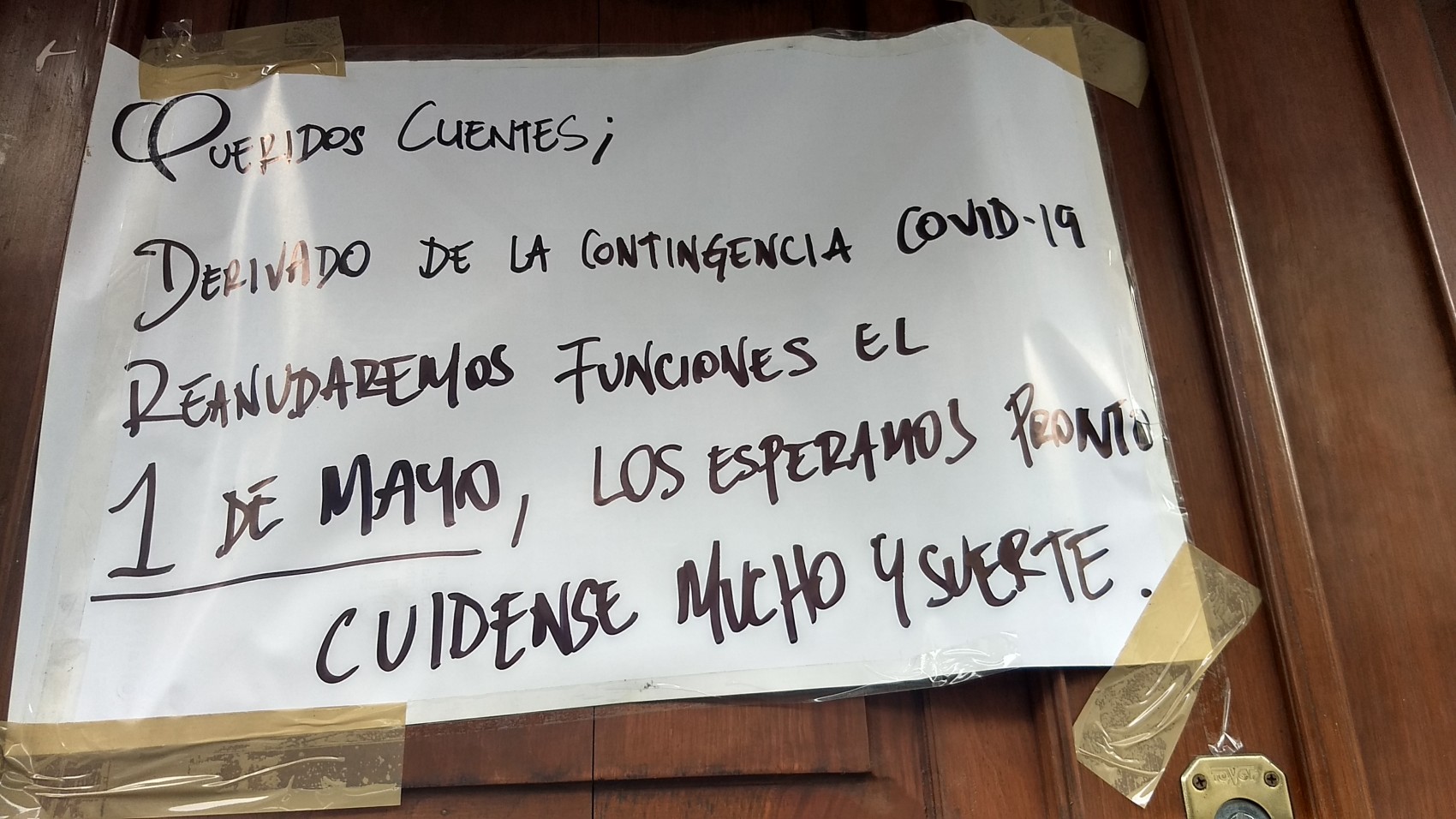Cada día bajan cortina más comercios en el centro de Xalapa