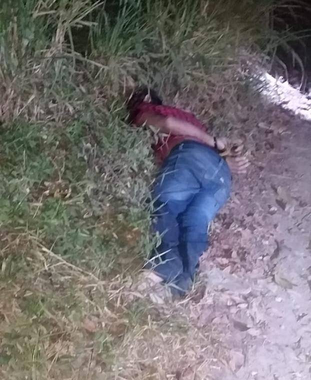Abandonan dos cadáveres en ejido de Las Choapas