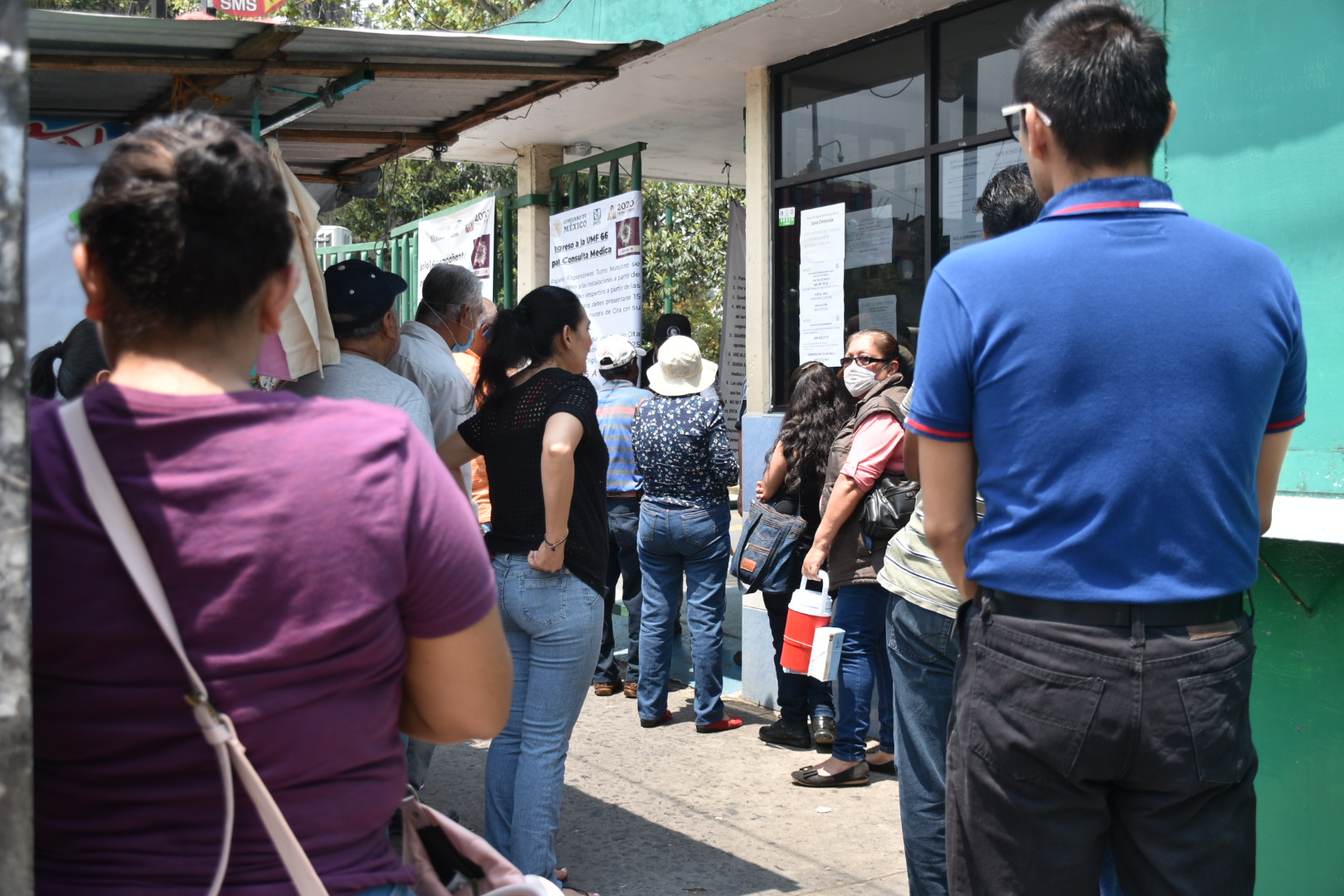Impiden el paso a derechohabientes de la clínica 66 del IMSS