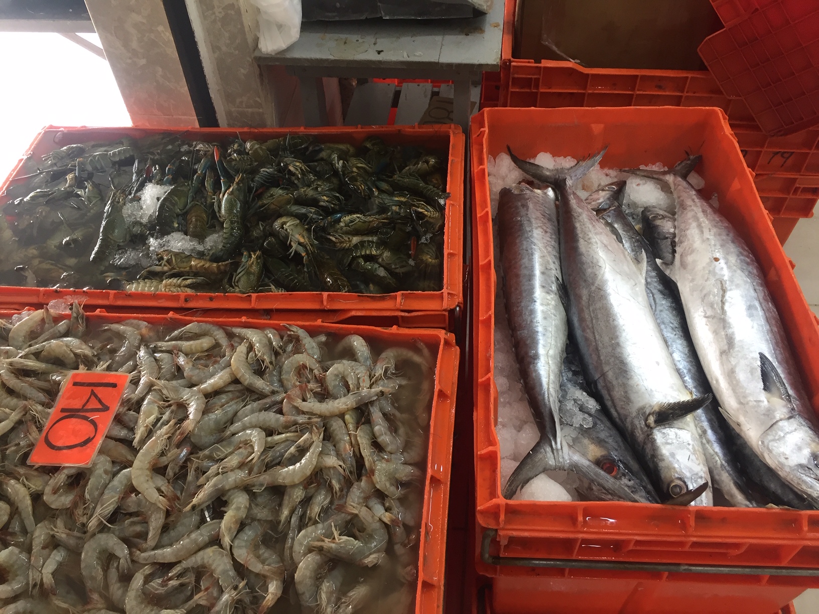 Pescaderías cancelan pedidos para la Semana Santa