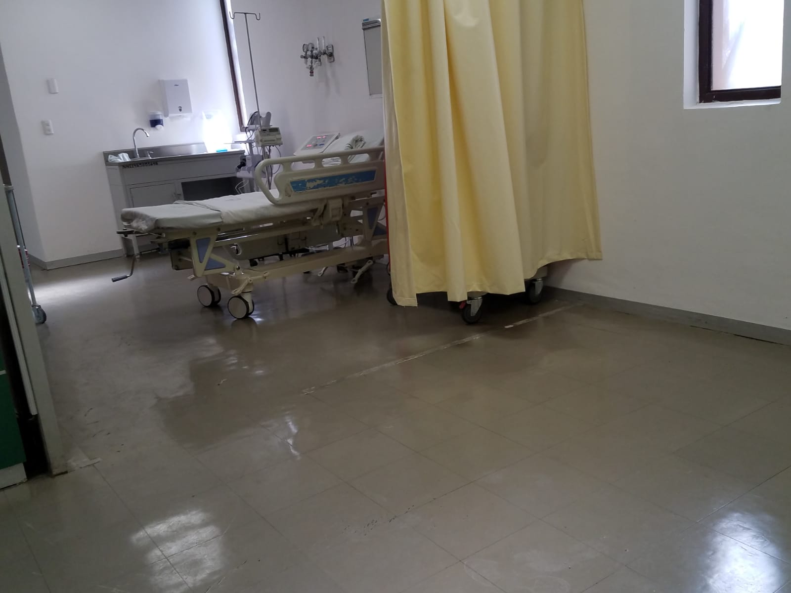 IMSS Sur reconoce: Personal médico está en observación por posible contagio de Covid-19