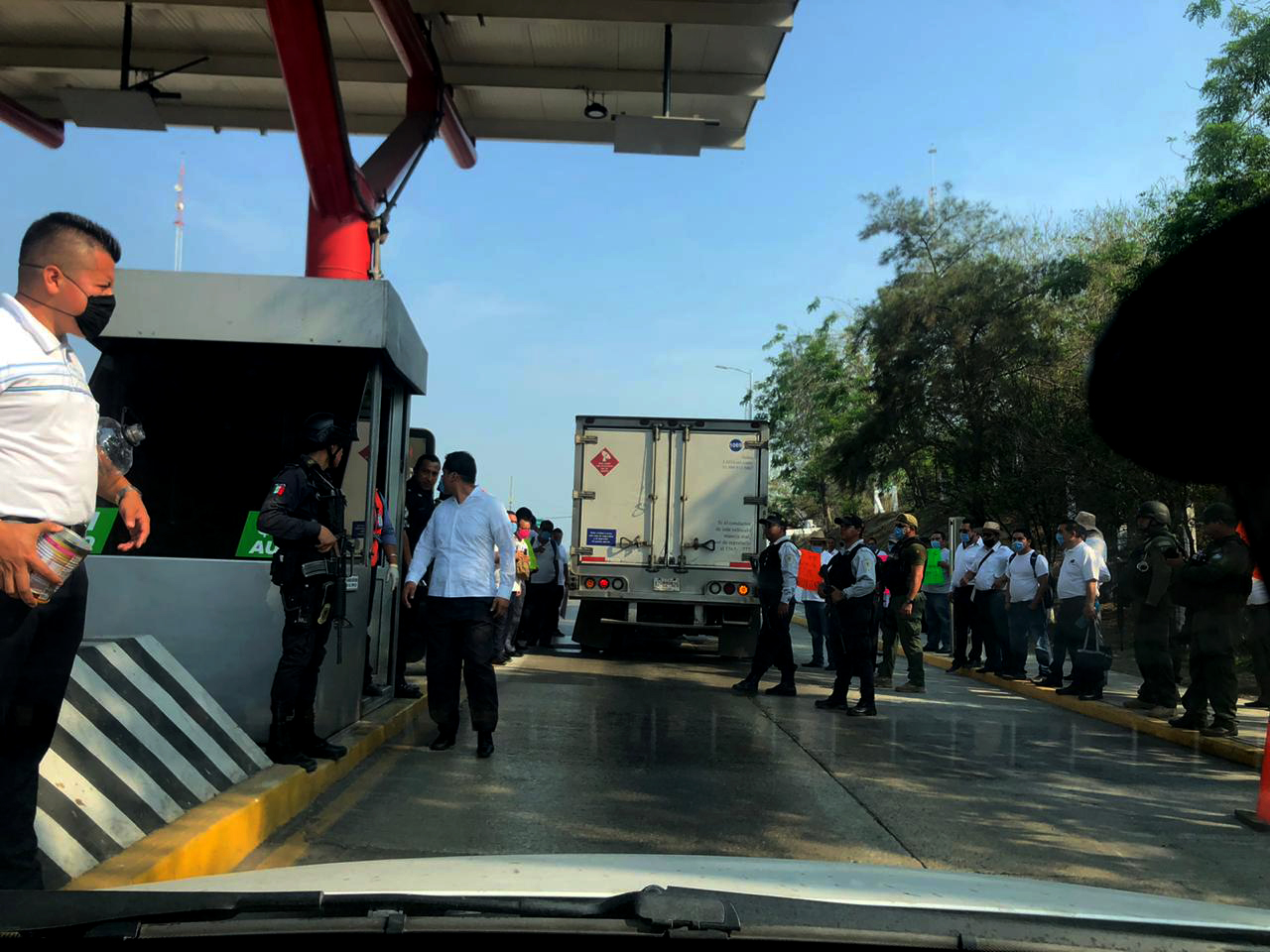 Operadores turísticos liberan caseta La Antigua, bloquearon casi 3 horas para exigir apoyos