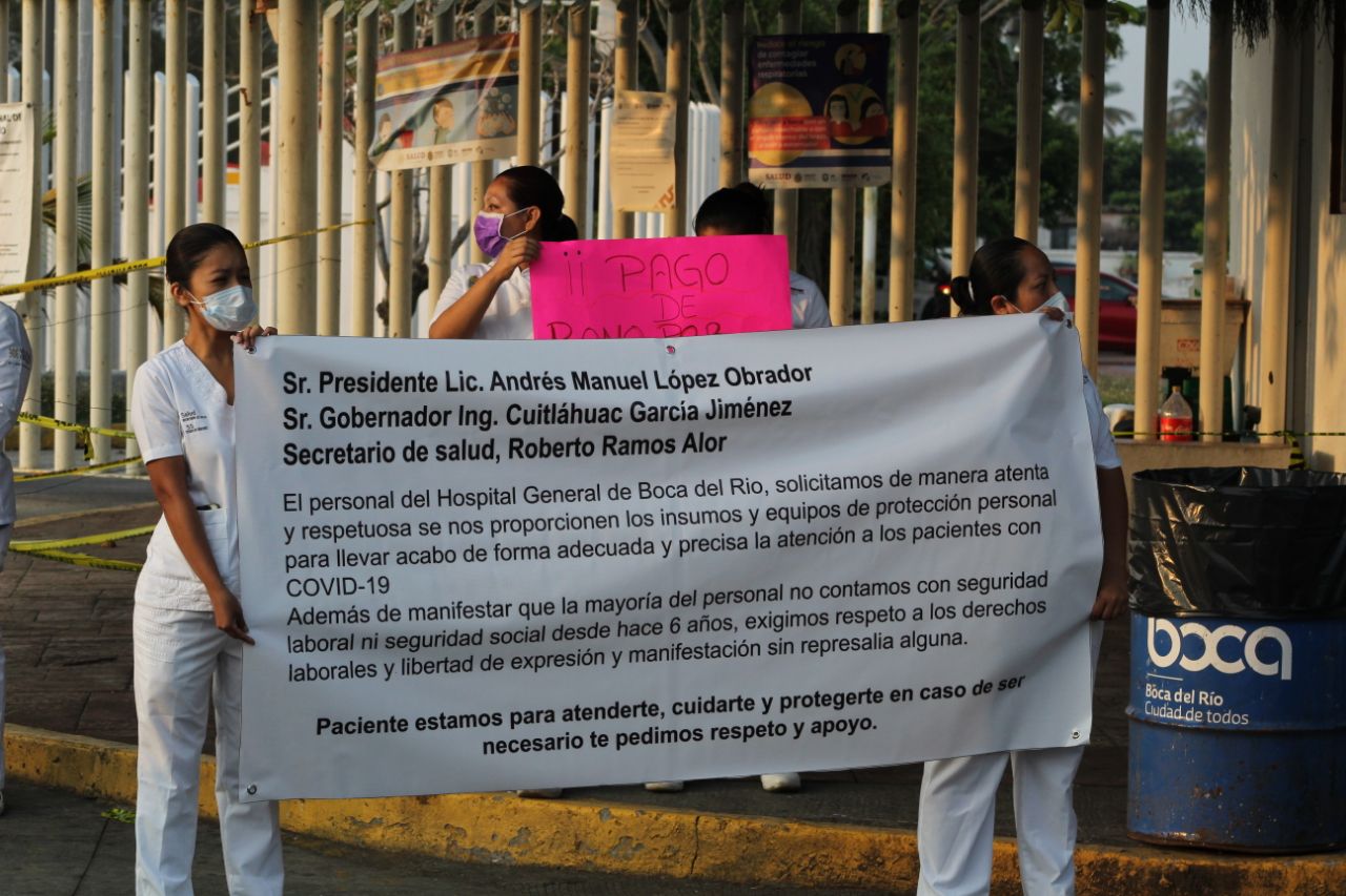 Médicos y enfermeras del Hospital de Boca del Río exigen equipo médico para atender Covid-19