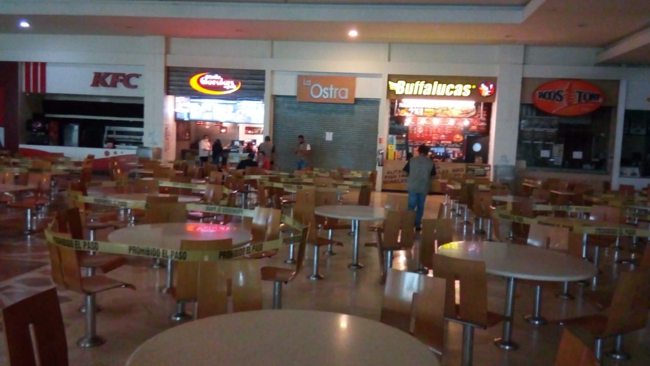 Verifican cierre de comercios no prioritarios en mercados y plazas de Xalapa