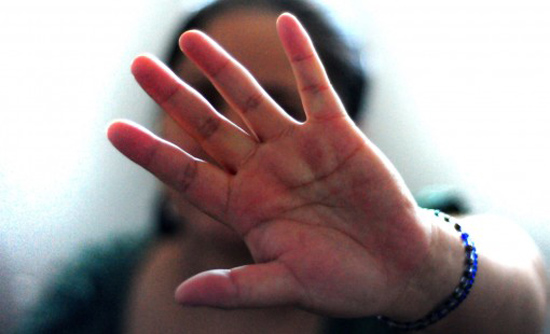 Detienen en Córdoba a hombre por tentativa de feminicidio contra mujer embarazada