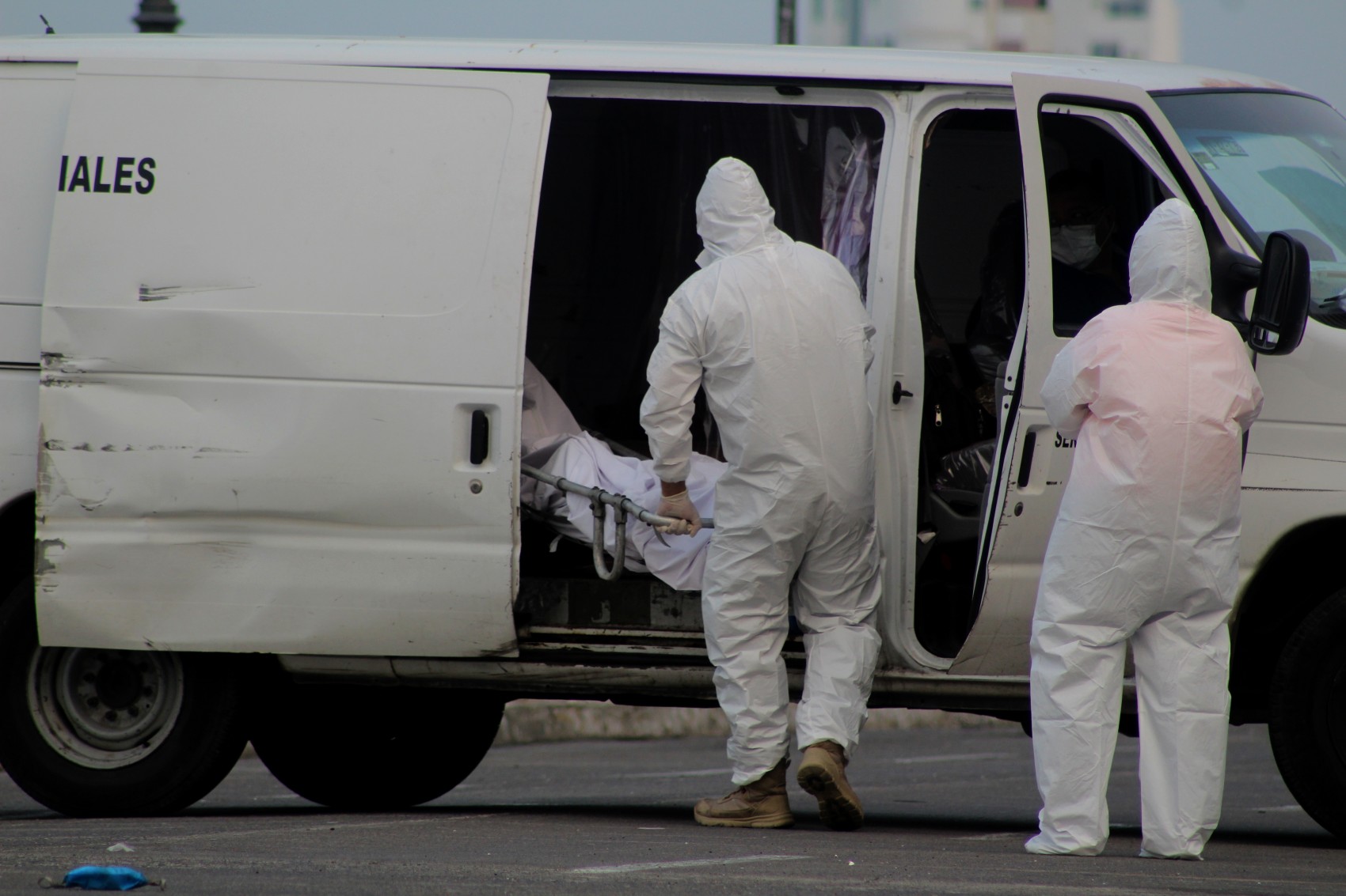 Mueren 17 veracruzanos mueren por Covid-19 en EU y otros países