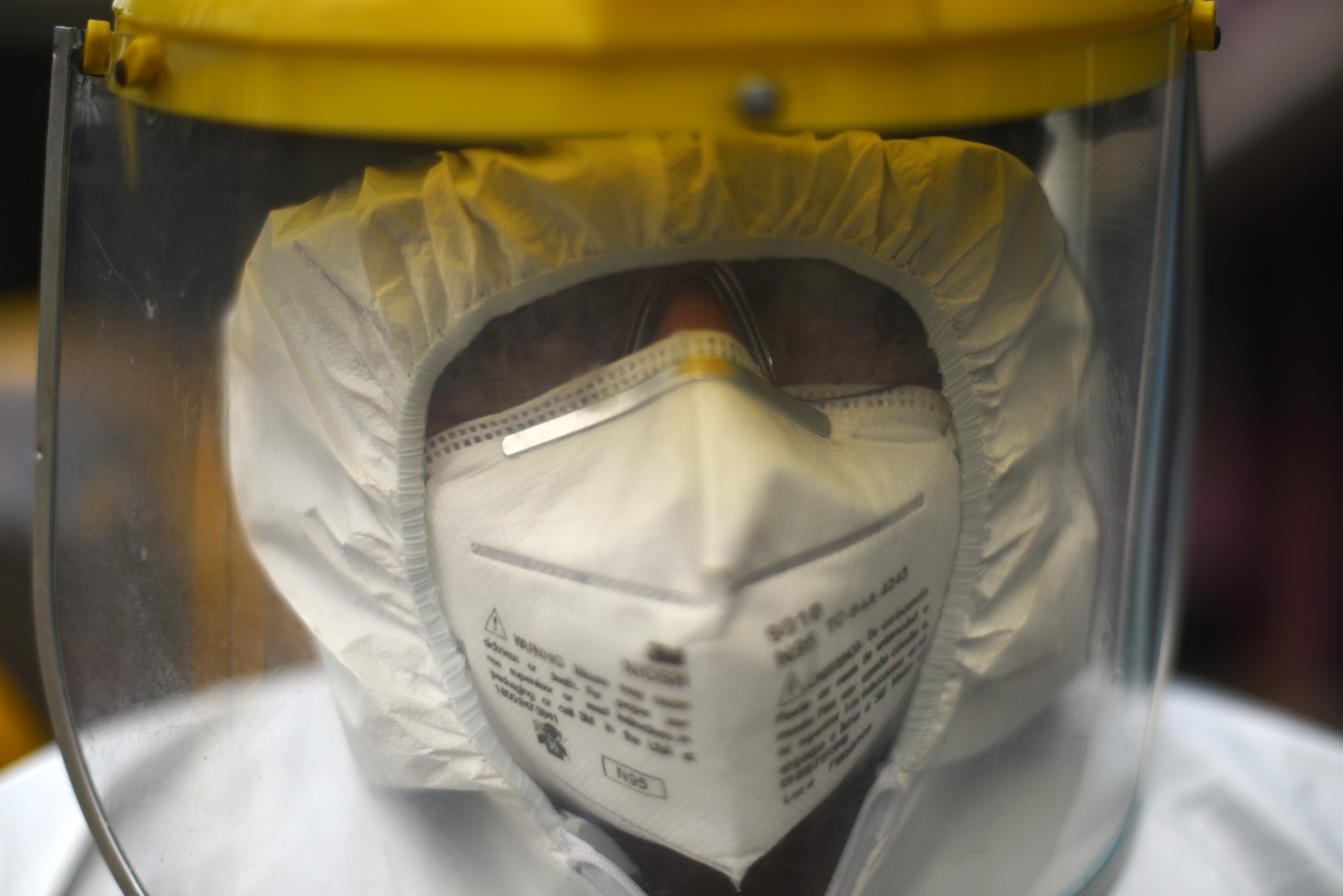Paramédicos, en primera línea de la pandemia