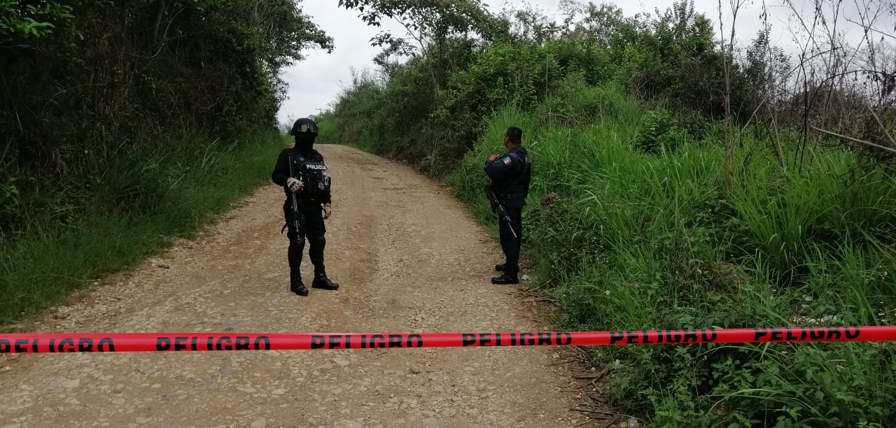 Localizan cuerpo de mujer decapitada en Amatlán