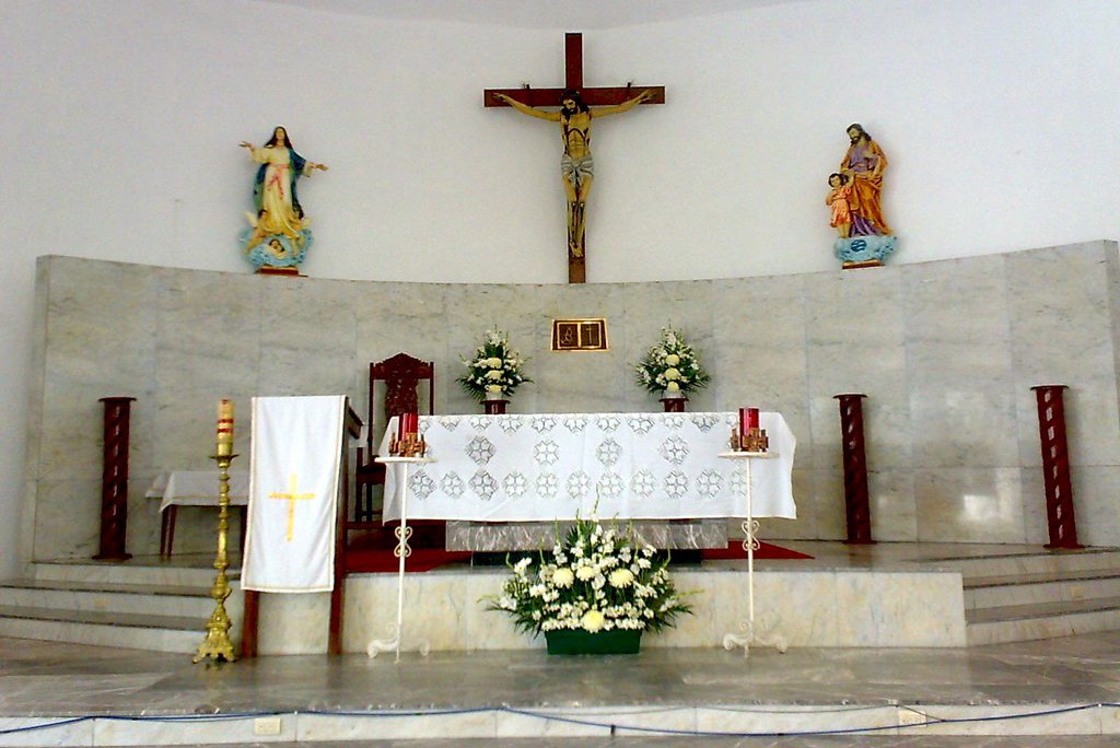 Covid-19 pega a Iglesias, van más de 21 sacerdotes y pastores fallecidos