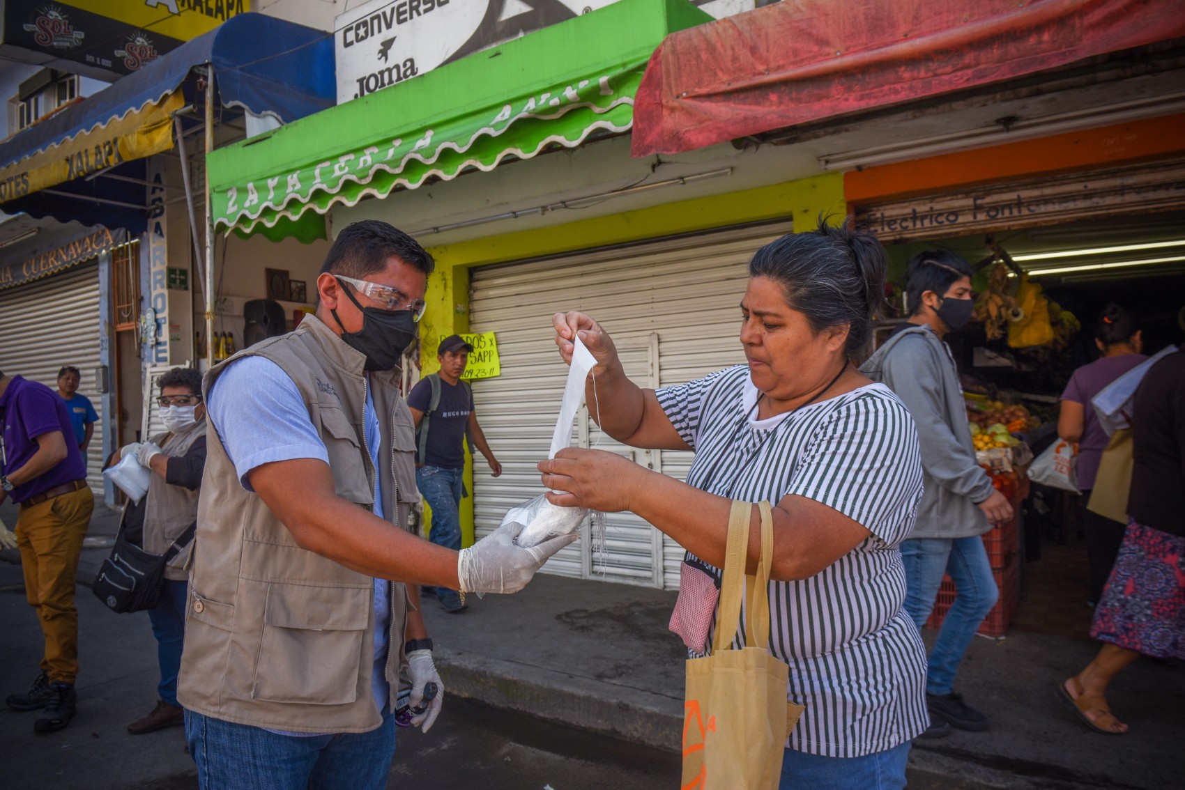 Continúa entrega de cubrebocas, para prevención de la COVID-19