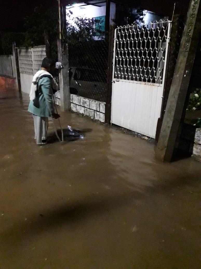 Concluyen evaluación de daños por la inundación en Atoyac