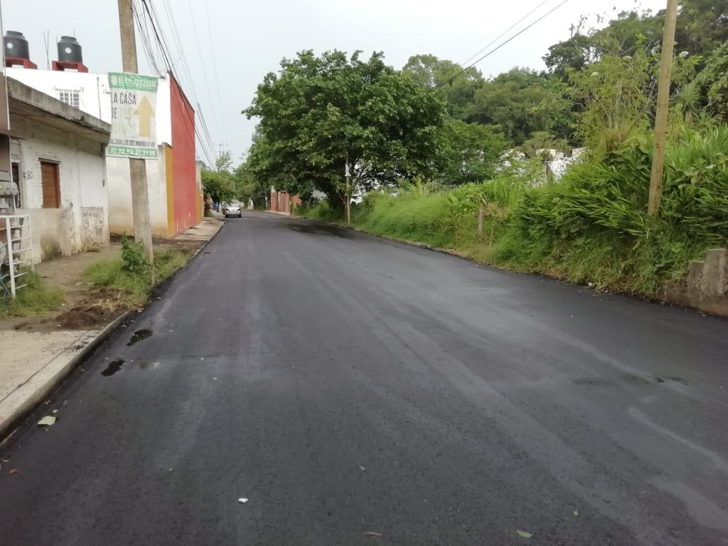 Continúa la rehabilitación de calles y avenidas de la ciudad