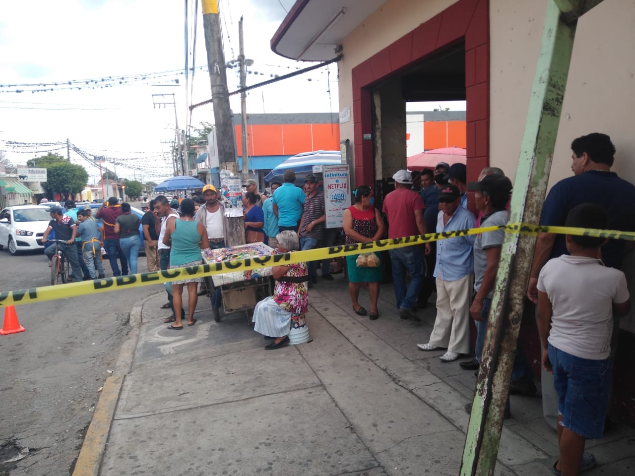 Matan a 2 personas en frente a terminal de camiones en Paso del Macho