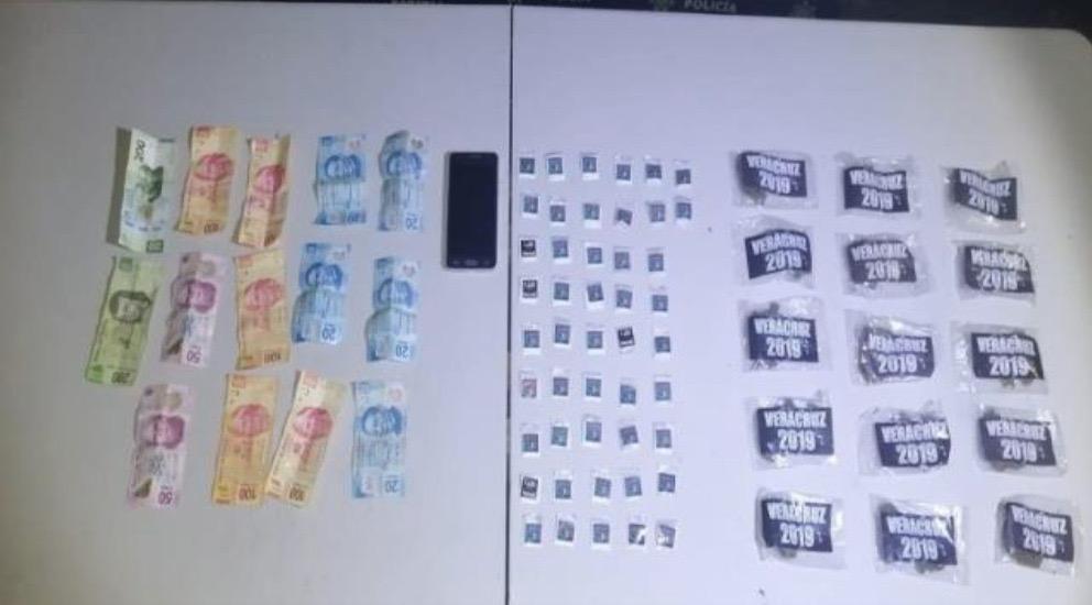 Intervienen a dos presuntos integrantes del CJNG, en Sayula de Alemán