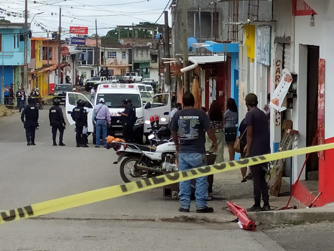Ejecutan a balazos a estilista trans en Fortín de las Flores