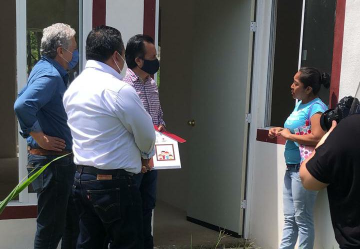 Entregan Gobierno estatal y Ayuntamiento viviendas en Zonas de Atención Prioritaria