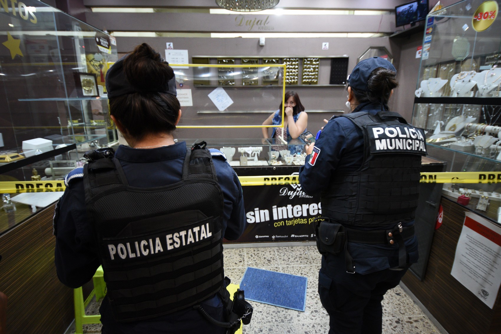 Asaltan joyería en Pasaje Enríquez, a unos metros de SSP