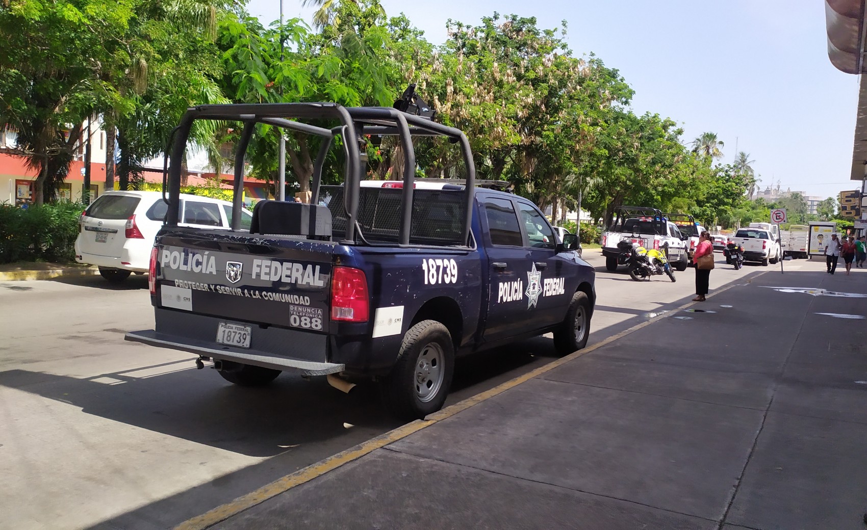 Continúan operativos para el cierre de comercios no esenciales en Veracruz puerto