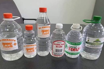 Consumo de alcohol adulterado en  pandemia puede llevar a la muerte: Sesver