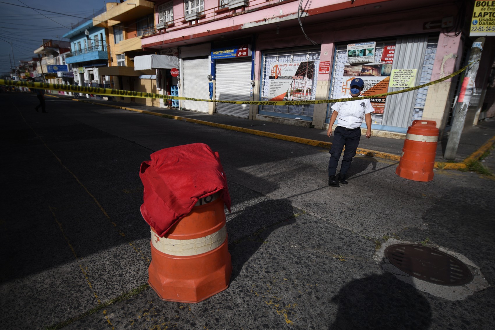 Solo ingresan al centro de Xalapa residentes  y repartidores de alimentos: Tránsito