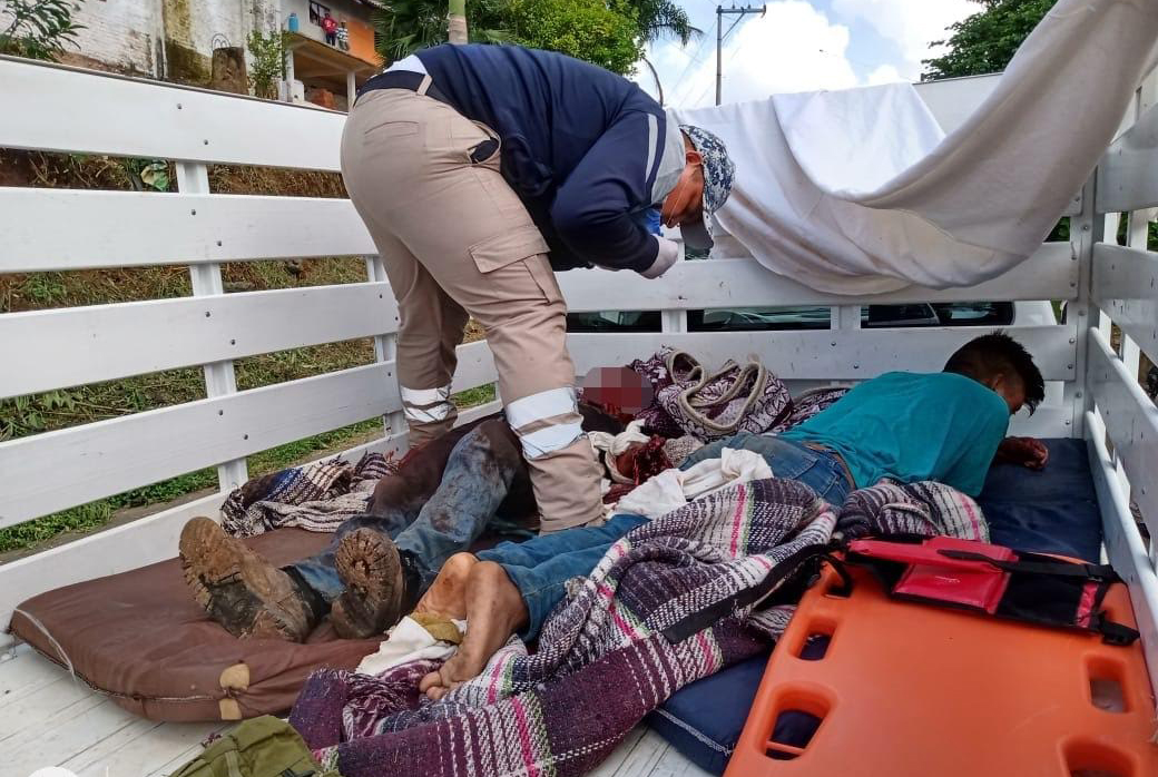 Explota cohetón y deja 1 muerto y 3 lesionados en Zongolica