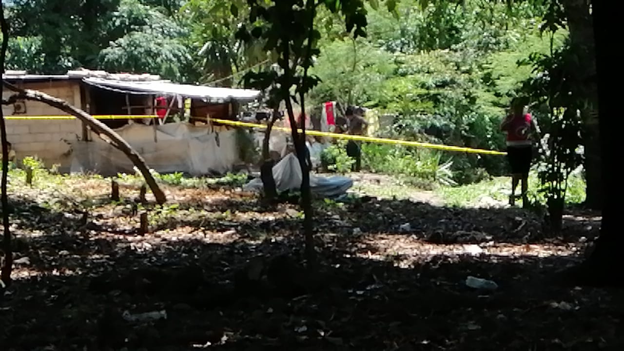 Rescatan cuerpo de  hombre que cayó a río en Amatlán