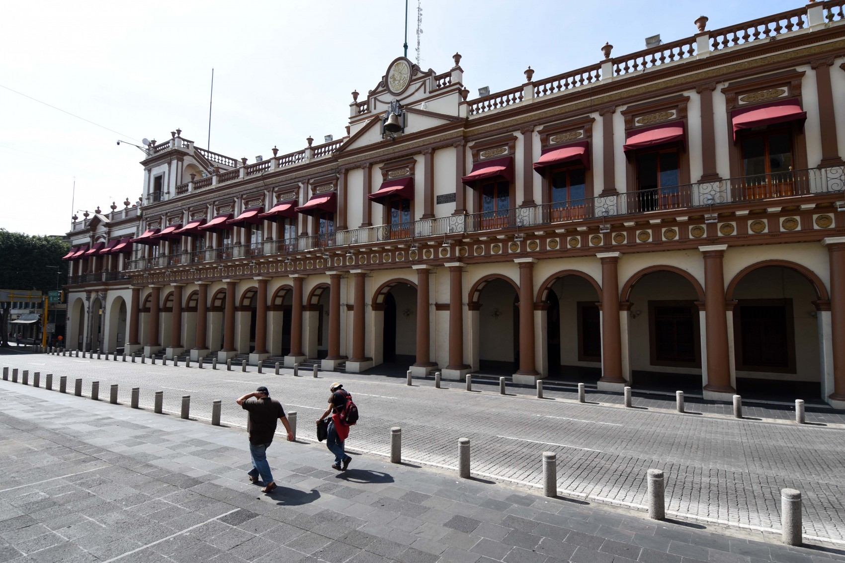 Veracruz gasta más en pago de la deuda, que en obra pública