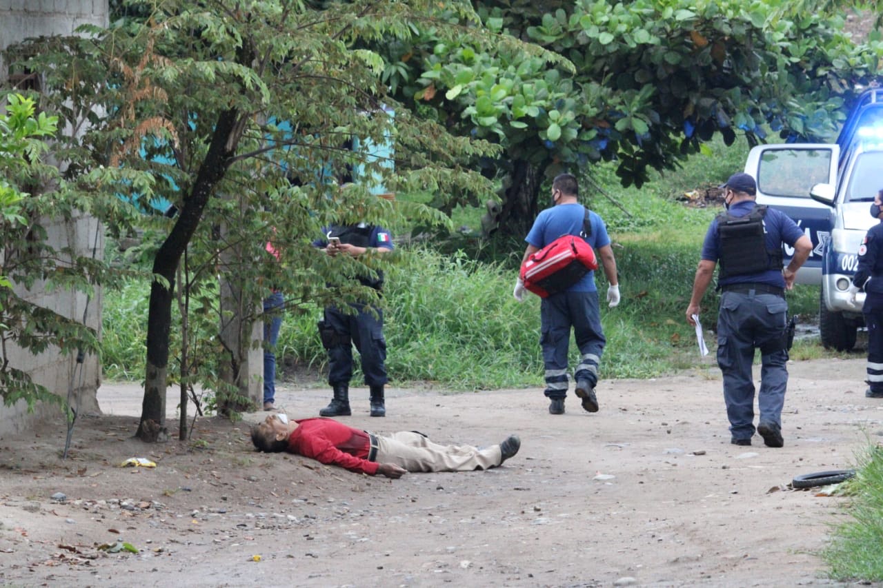 Asesinan a hombre de dos impactos  de bala en Martínez de la Torre