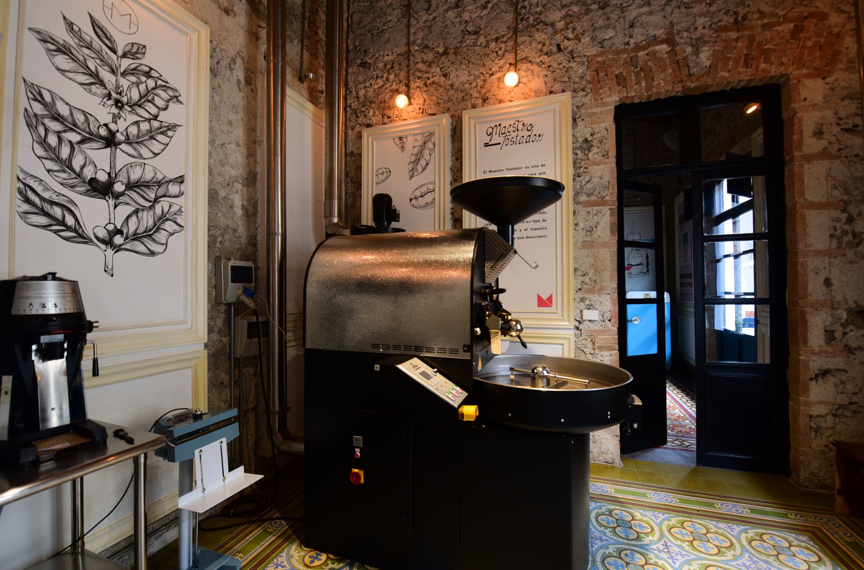Una botica con 150 años de historia, es ahora un café en Coatepec
