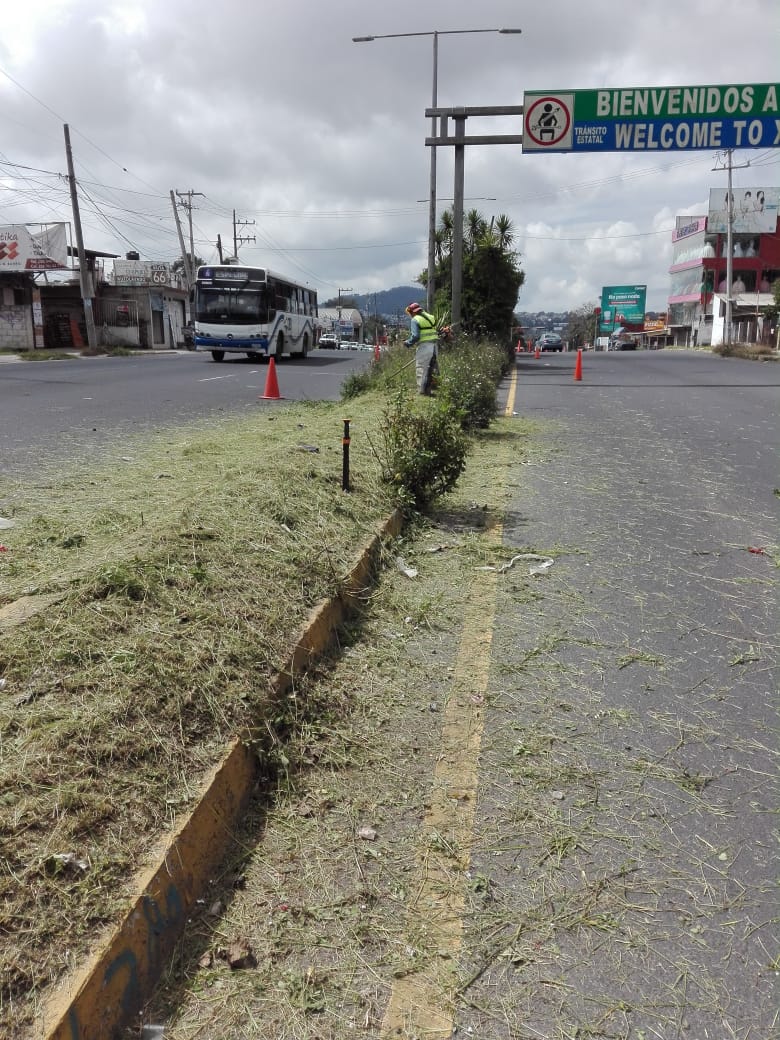 Refuerza Gobierno Municipal acciones de mantenimiento en áreas verdes