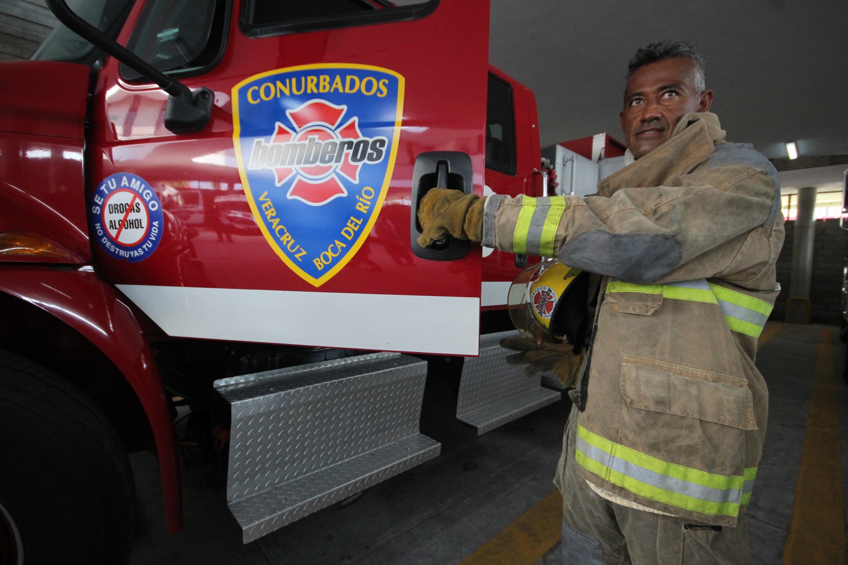 Bomberos de Veracruz al frente de la batalla del Covid-19